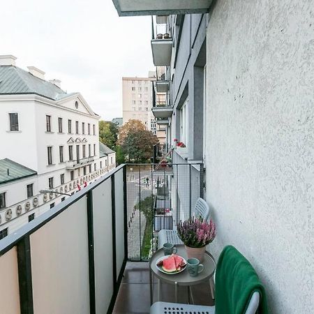 Piekne, Przestronne Mieszkanie Przy Placu Teatralnym. Varsovia Exterior foto